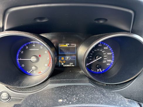 Used 2015 Subaru Outback 2.5i Limited image 9