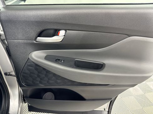 Used 2021 Hyundai Santa Fe SE image 40