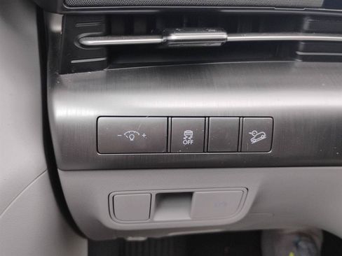 Used 2024 Hyundai Kona SEL AWD/4WD image 29