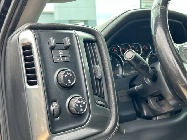 Used 2015 Chevrolet Silverado 3500 LTZ w/ Duramax Plus Package AWD/4WD image 35