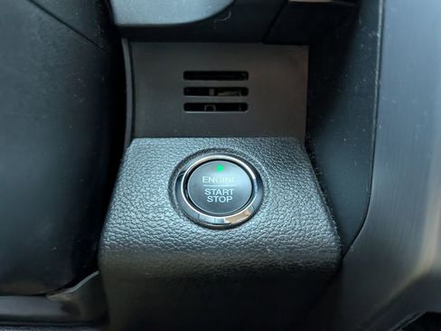 Used 2020 Ford Expedition Platinum image 19