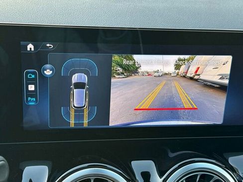 Used 2025 Mercedes-Benz GLA 250 GLA 250 4D Sport Utility 4MATI image 24