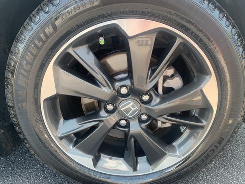 Used 2024 Honda Odyssey Elite image 39