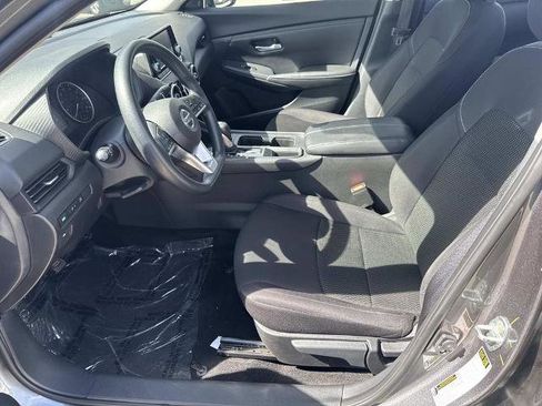 Used 2022 Nissan Sentra S w/ Electronics Package FWD image 17
