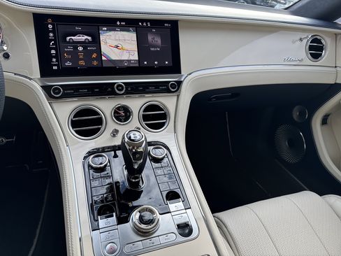 Used 2023 Bentley Continental GT Mulliner image 22