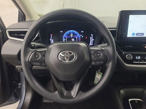 Used 2026 Toyota Corolla LE FWD image 32