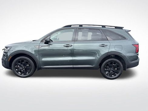 Used 2023 Kia Sorento S image 7