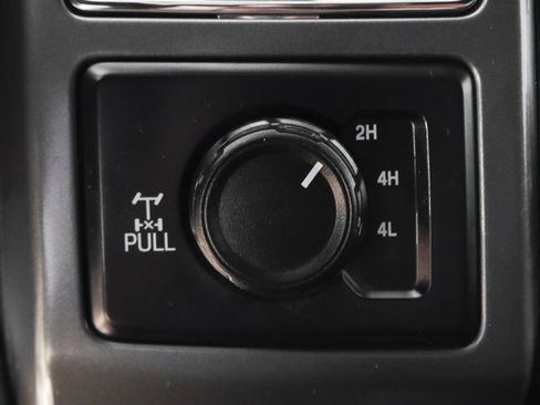 Used 2021 Ford F250 XLT w/ XLT Premium Package AWD/4WD image 43