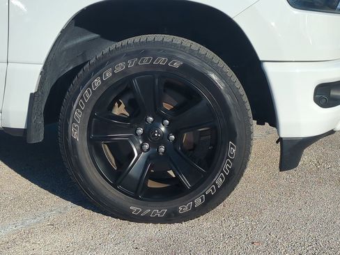 Used 2022 RAM 1500 Big Horn image 10