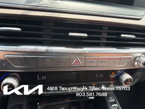 Certified 2021 Kia Telluride SX w/ SX Prestige Package AWD/4WD image 20