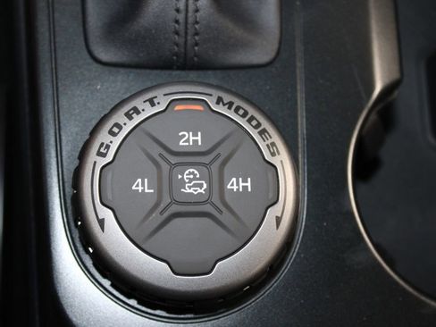 New 2025 Ford Bronco 4-Door image 35