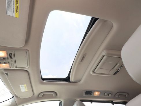 Used 2016 Honda Odyssey EX-L image 24