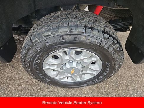 Used 2023 Chevrolet Silverado 2500 LT w/ Convenience Package image 14