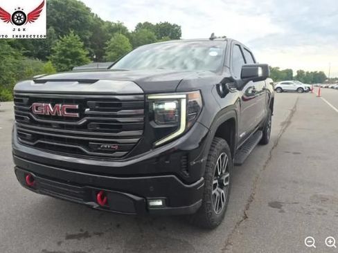 Used 2023 GMC Sierra 1500 AT4 w/ AT4 Premium Package AWD/4WD image 3