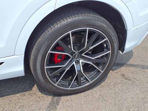 Used 2023 Audi Q8 Premium Plus AWD/4WD image 24