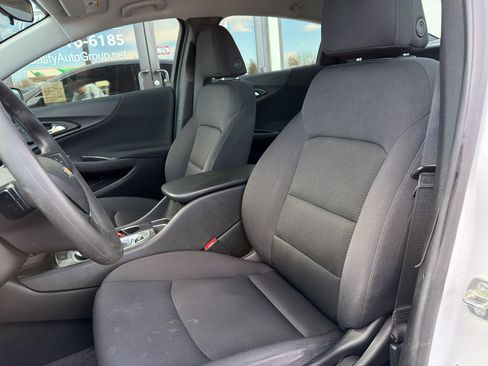 Used 2024 Chevrolet Malibu LS image 16