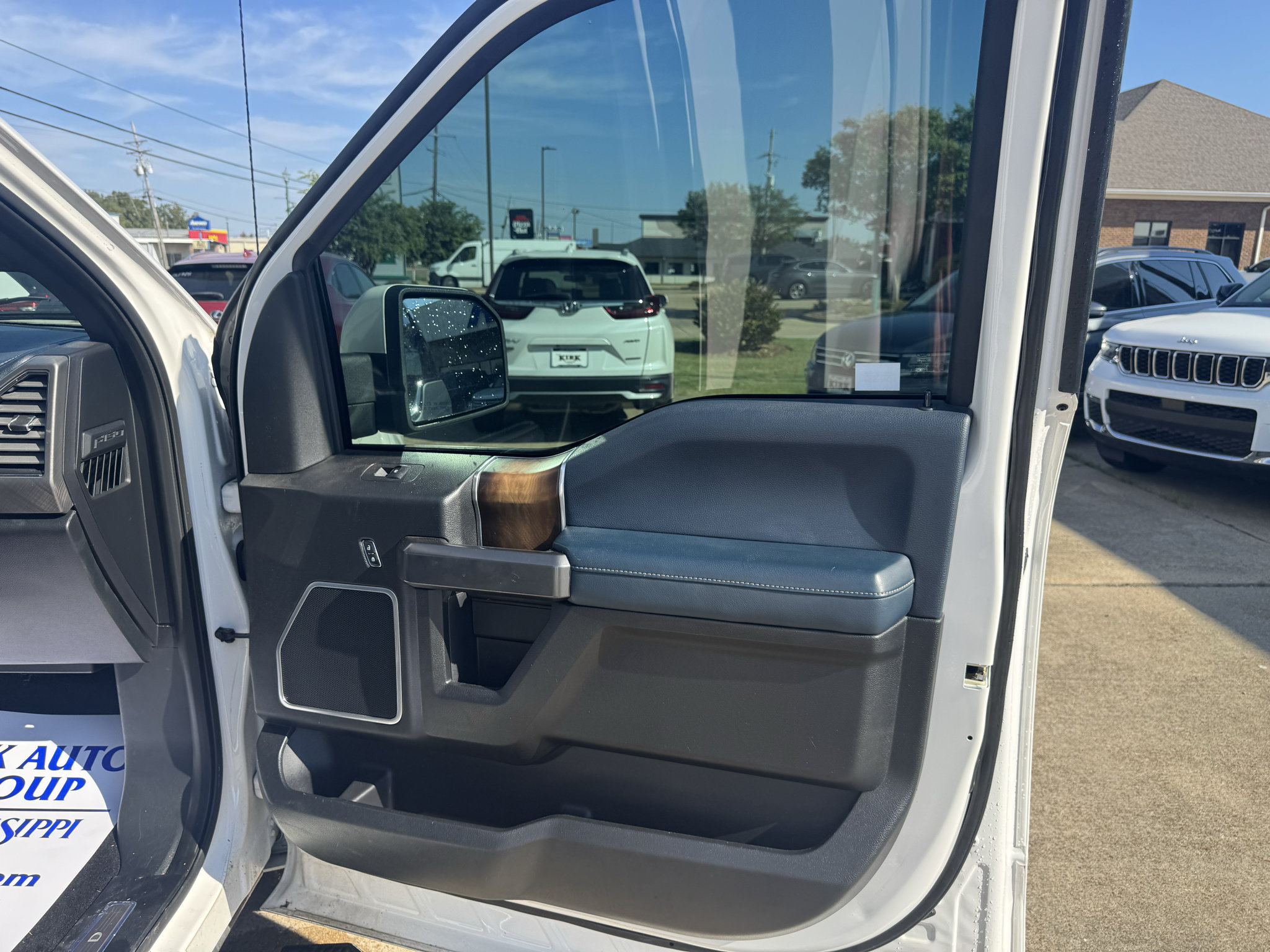 Used 2018 Ford F150 Limited AWD/4WD image 18