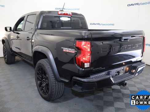 Used 2025 Chevrolet Colorado Trail Boss AWD/4WD image 8