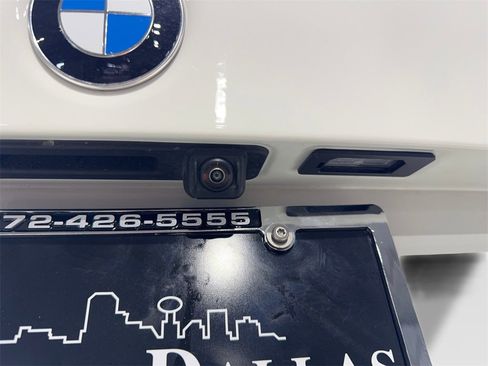 Used 2025 BMW 330i xDrive Sedan w/ Premium Package image 21