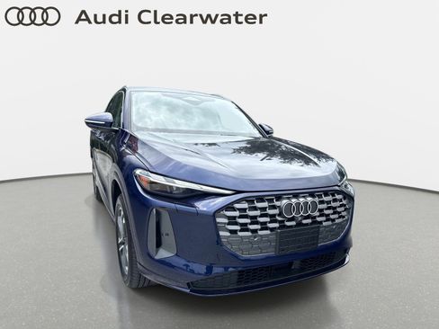 Certified 2025 Audi Q5 Premium w/ Convenience Package AWD/4WD image 7