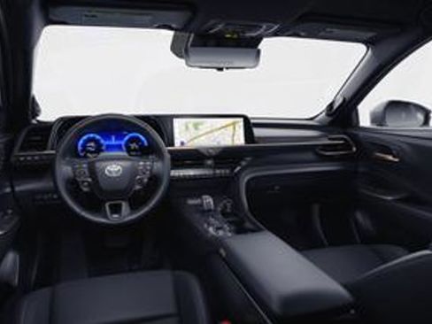 New 2026 Toyota Crown Signia image 21