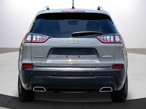Certified 2021 Jeep Cherokee Latitude Lux w/ Mopar Interior Package AWD/4WD image 8