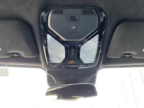 New 2026 BMW X7 xDrive40i w/ Premium Package image 20