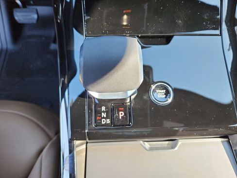 New 2026 Land Rover Range Rover Sport SE AWD/4WD image 18