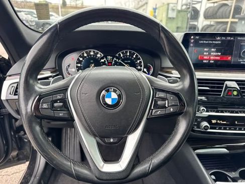 Used 2019 BMW 530i xDrive w/ Convenience Package image 18