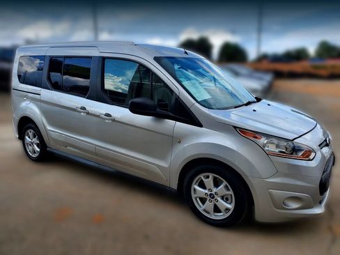 Used 2014 Ford Transit Connect XLT FWD image 17
