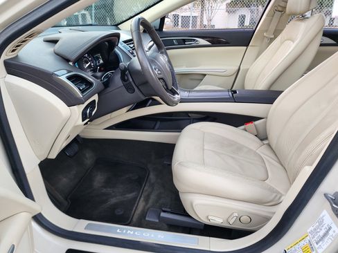 Used 2014 Lincoln MKZ Hybrid w/ Equipment Group 202A Reserve image 24