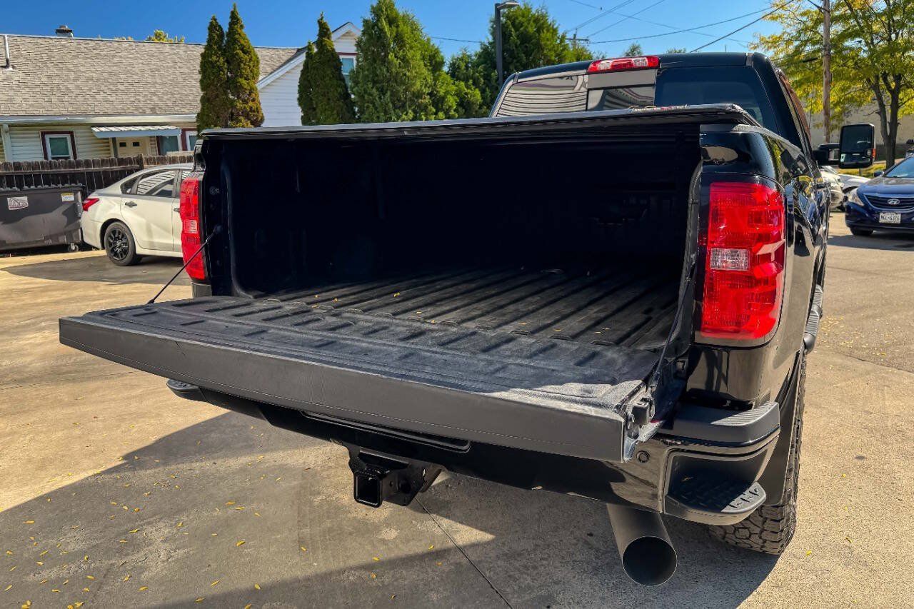 Used 2019 Chevrolet Silverado 2500 LTZ w/ Duramax Plus Package AWD/4WD image 24