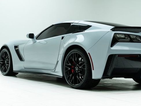 Used 2019 Chevrolet Corvette Z06 image 19