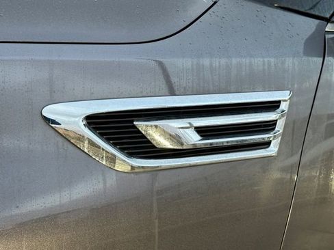 Used 2024 INFINITI QX80 Luxe image 11