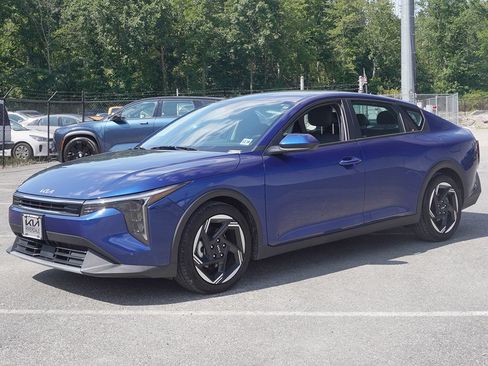 Certified 2025 Kia K4 EX FWD image 6