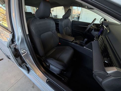 Used 2025 Toyota Camry LE image 35