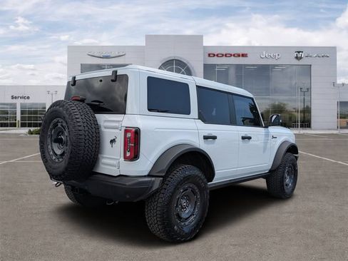Used 2025 Ford Bronco Badlands AWD/4WD image 3