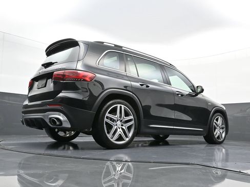 Used 2021 Mercedes-Benz GLB 35 AMG 4MATIC image 27