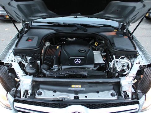 Used 2017 Mercedes-Benz GLC 300 4MATIC image 15