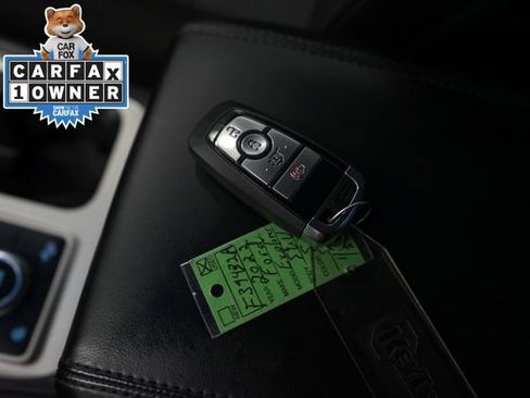 Certified 2022 Ford Explorer XLT image 27