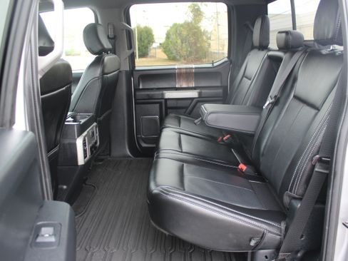 Used 2020 Ford F150 Lariat image 42