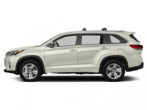 Used 2019 Toyota Highlander Limited Platinum image 3