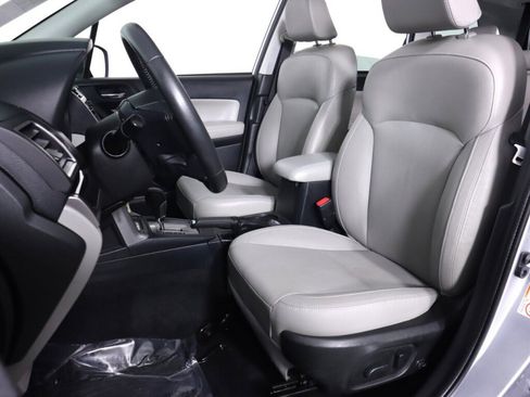 Used 2018 Subaru Forester 2.5i Limited w/ Popular Package #2 AWD/4WD image 28