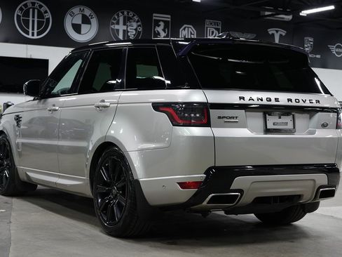Used 2019 Land Rover Range Rover Sport Supercharged AWD/4WD image 3