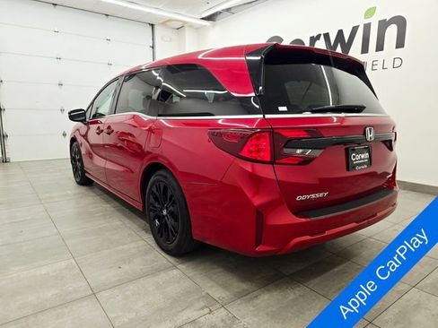 Used 2025 Honda Odyssey Sport-L image 3