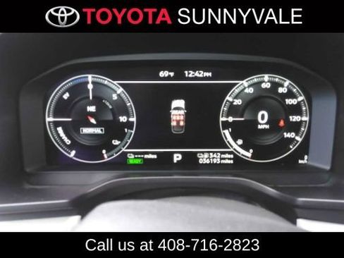 Used 2024 Mitsubishi Outlander SEL image 3