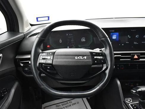 Used 2026 Kia Sportage LX FWD image 20