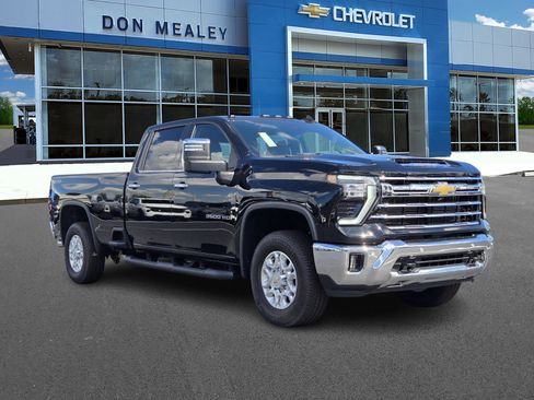 New 2025 Chevrolet Silverado 3500 LTZ w/ LTZ Premium Package image 1