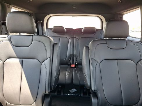 New 2026 Jeep Grand Cherokee L Limited AWD/4WD image 14