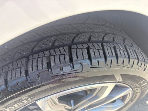 Used 2018 GMC Terrain Denali w/ Advanced Safety Package FWD image 5